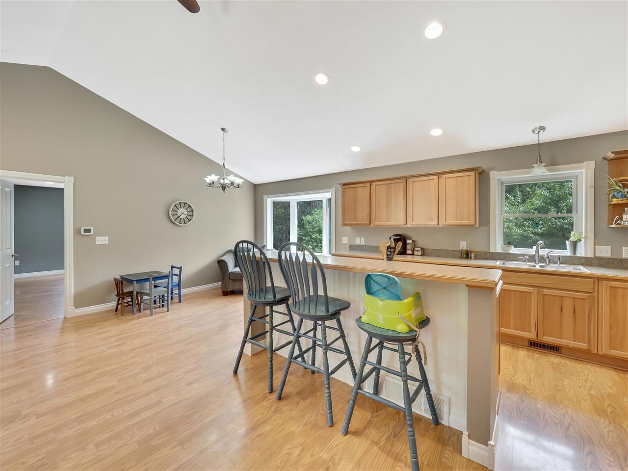 5332 Hanna Road Williamsburg, MI 49690 - Photo 5 of 26 1877554-4.JPG