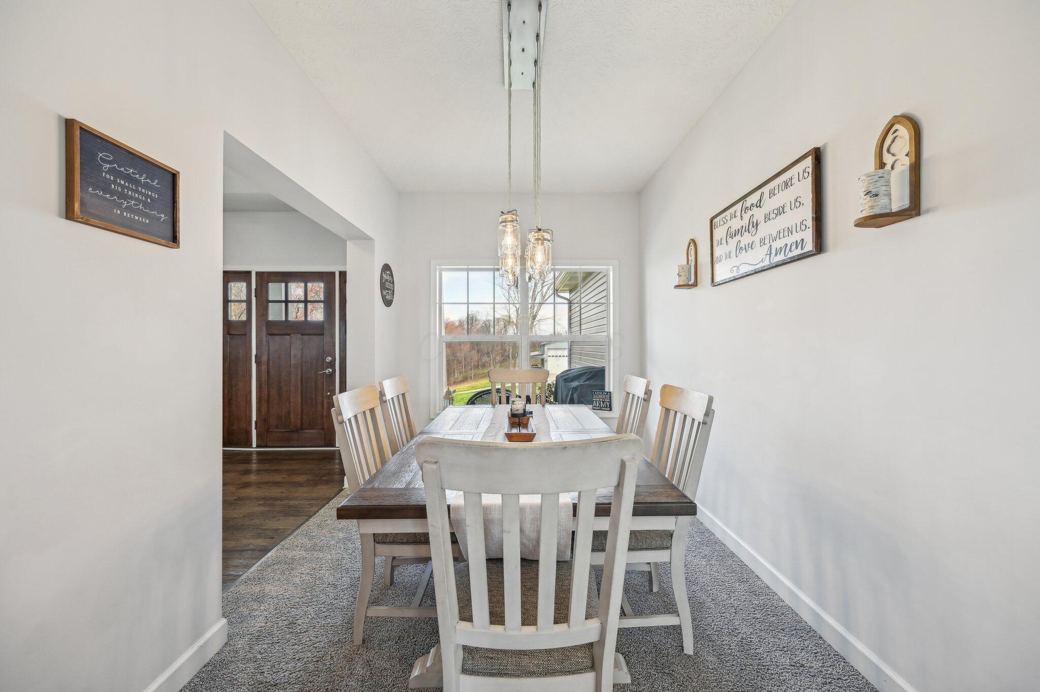 6778 Clearport Road Southwest Lancaster, OH 43130 - Photo 11 of 78 Dining Room