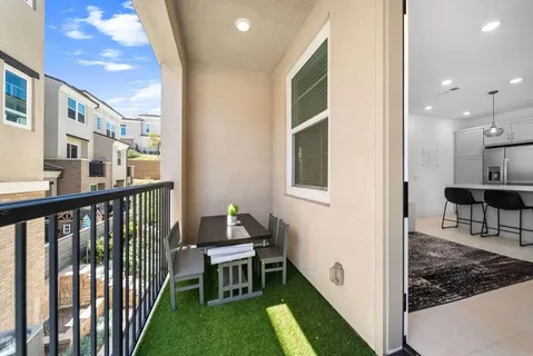 $619,000 | 1226 Sunrise View, Unit 102, San Marcos, CA 92078