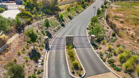 $619,000 | 1226 Sunrise View, Unit 102, San Marcos, CA 92078