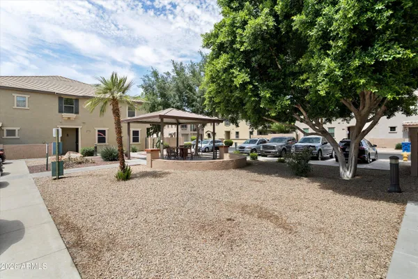 $300,000 | 8131 West Lynwood Street, Phoenix, AZ 85043