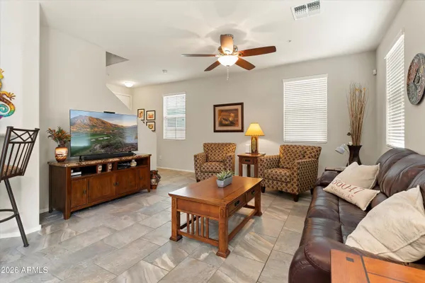 $300,000 | 8131 West Lynwood Street, Phoenix, AZ 85043