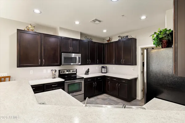 $300,000 | 8131 West Lynwood Street, Phoenix, AZ 85043