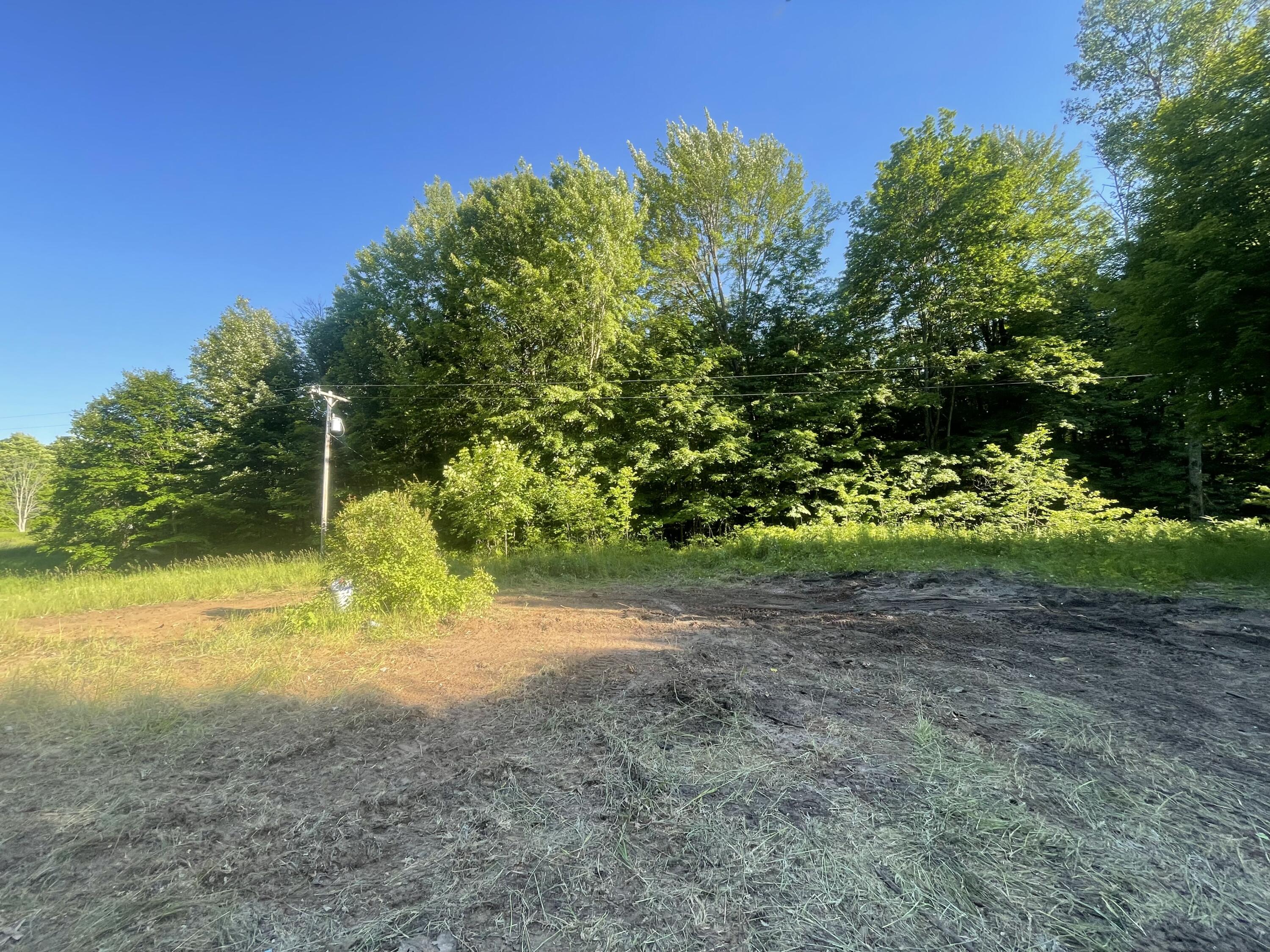 7461 King Road Benzonia, MI 49616 - Photo 13 of 30 5