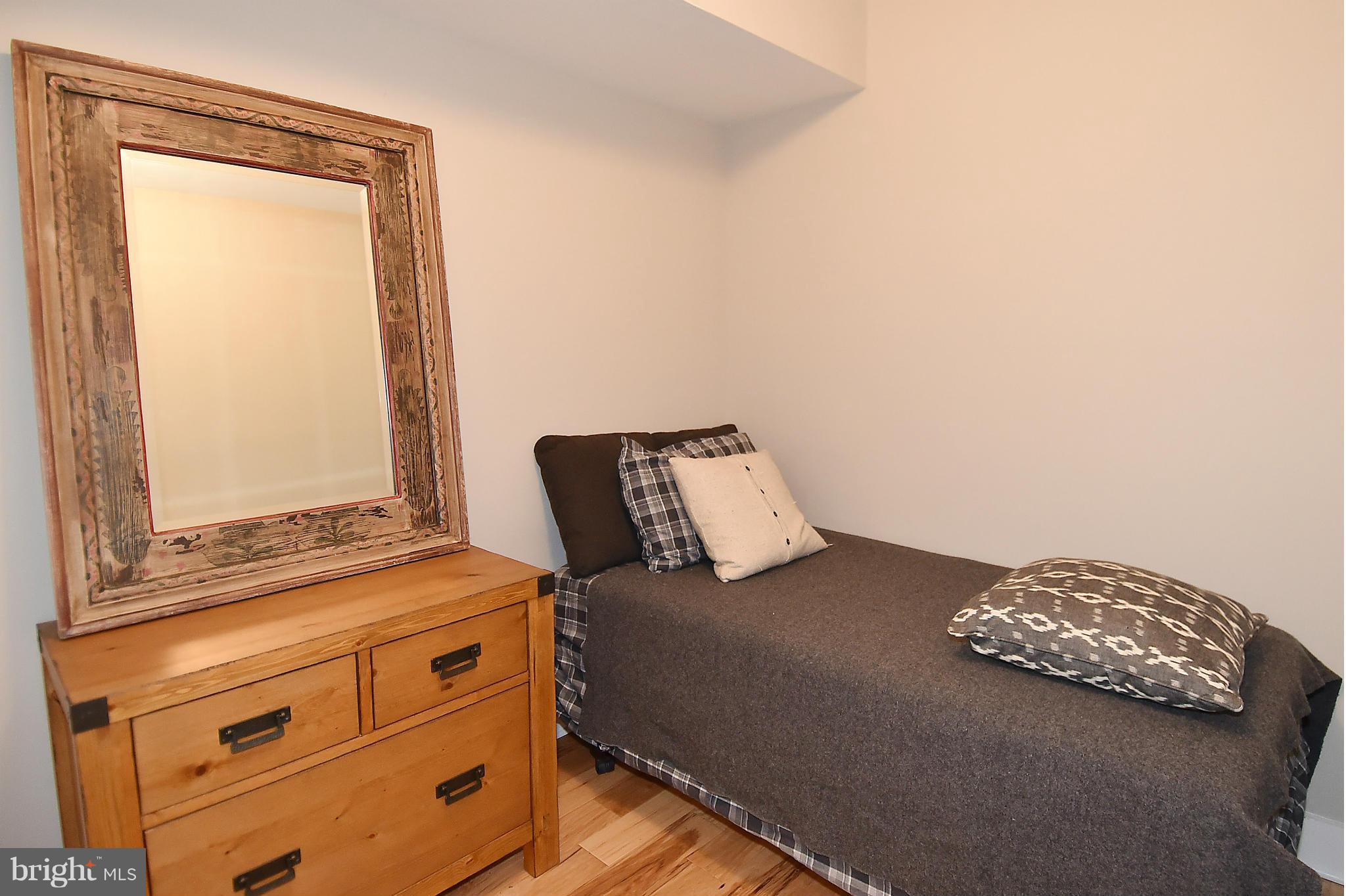 1442 Harvard Street Northwest, Unit 1 Washington, DC 20009 - Photo 19 of 28 Bedroom