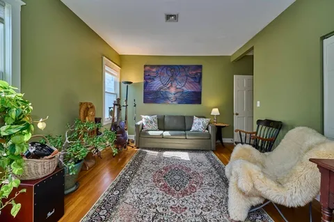 $1,395,000 | 118 Trowbridge Street, Unit 6, Cambridge, MA 02138