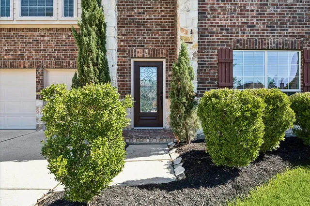 $2,600 | 15922 Eldora Springs Court, Houston, TX 77070