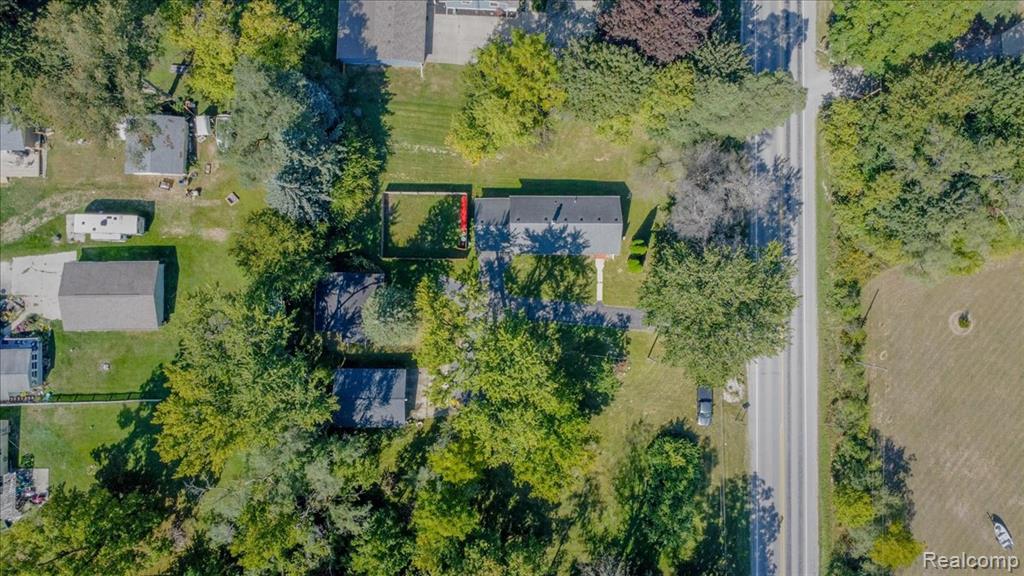6087 North Irish Road Davison, MI 48423 - Photo 37 of 40