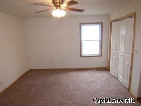 3010 East Trinity Avenue Springfield, IL 62702 - Photo 6 of 9