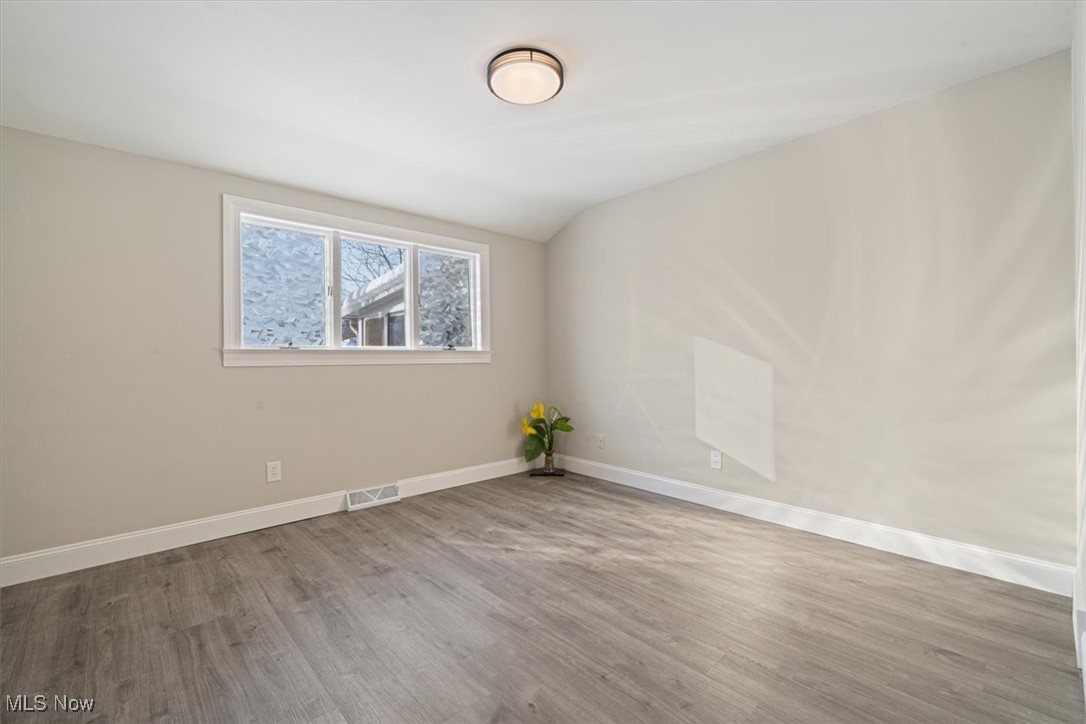 13217 Whitney Road Strongsville, OH 44136 - Photo 19 of 46 Gallery Image 19
