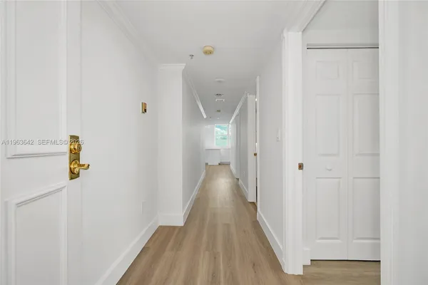 $4,300 | 800 Claughton Island Drive, Unit 905, Miami, FL 33131