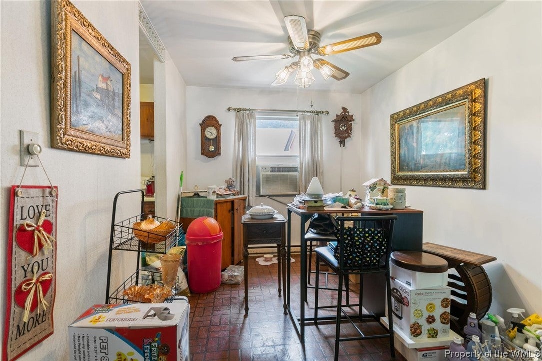 409 Fox Hill Road Hampton, VA 23669 - Photo 15 of 25 Gallery Image 15