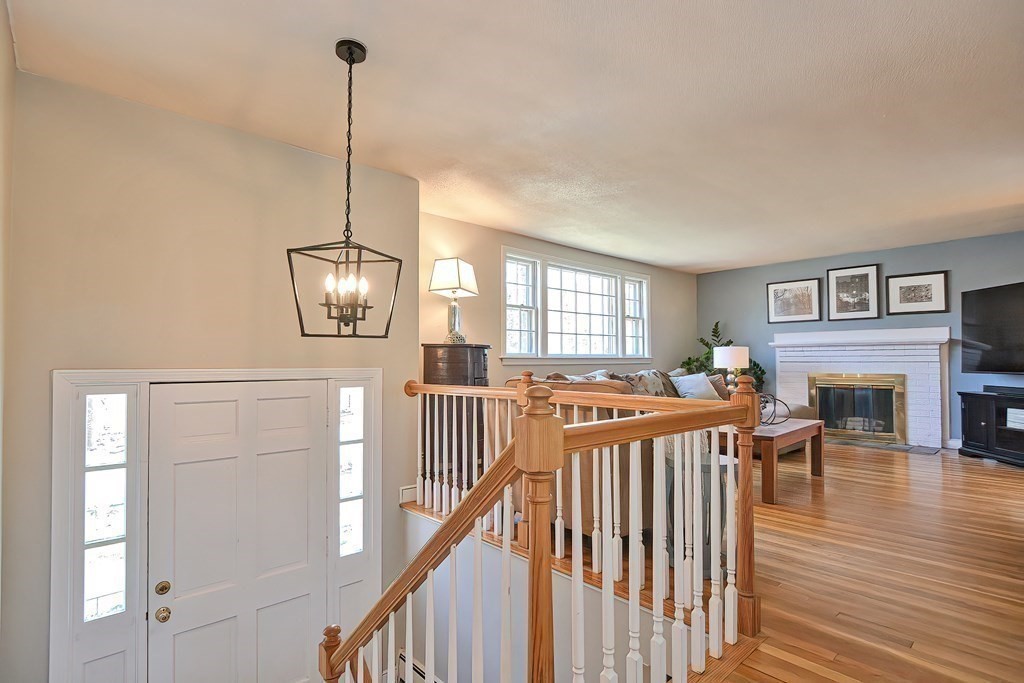 89 Granite Street Medfield, MA 02052 - Photo 4 of 42 Gallery Image 4