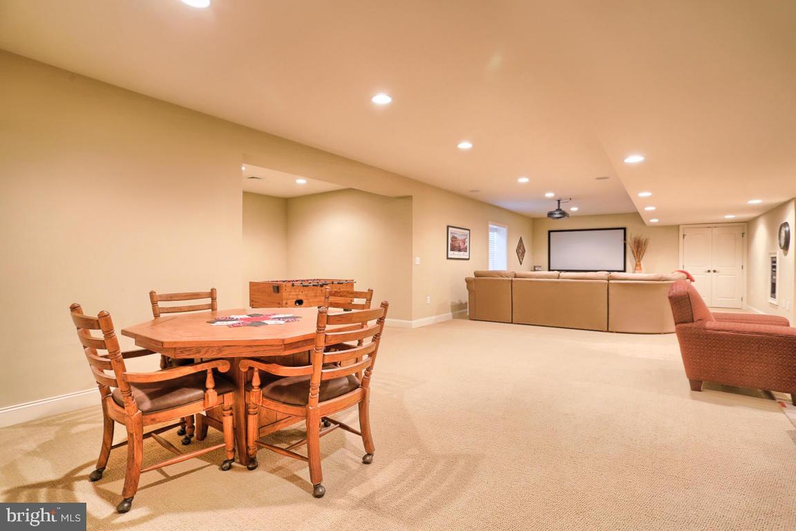 339 Millpond Drive Lititz, PA 17543 - Photo 17 of 58 Gallery Image 17