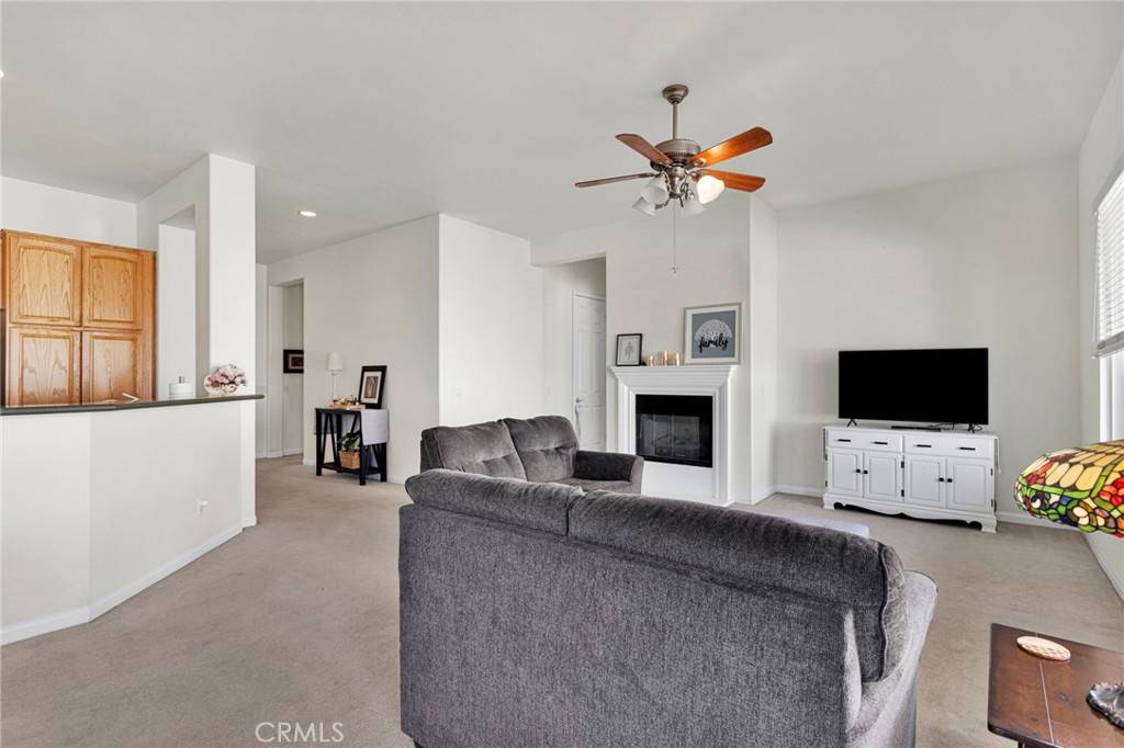 10676 Lanigan Road Apple Valley, CA 92308 - Photo 10 of 37