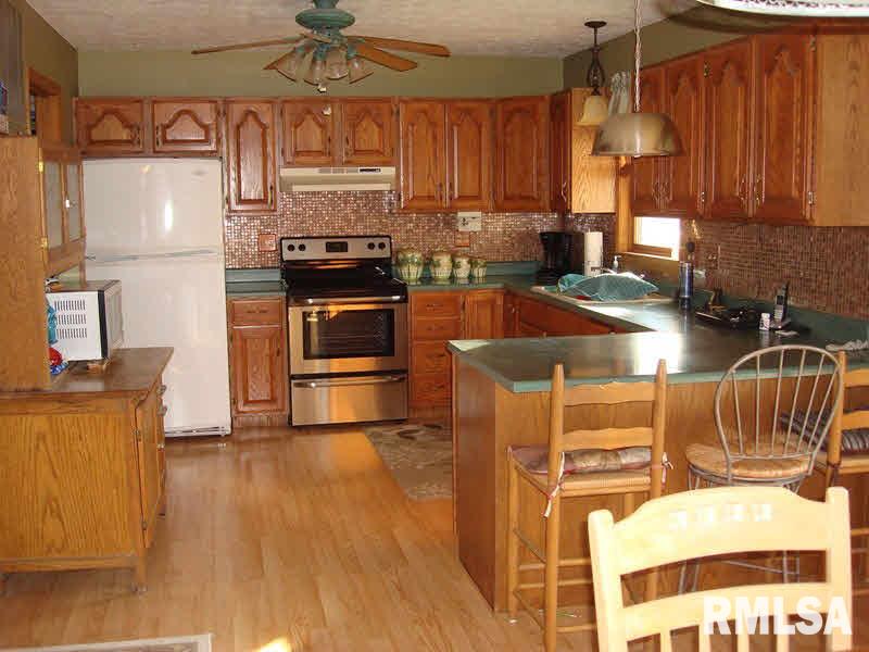 2815 Willow Grove Road Harrisburg, IL 62946 - Photo 8 of 25