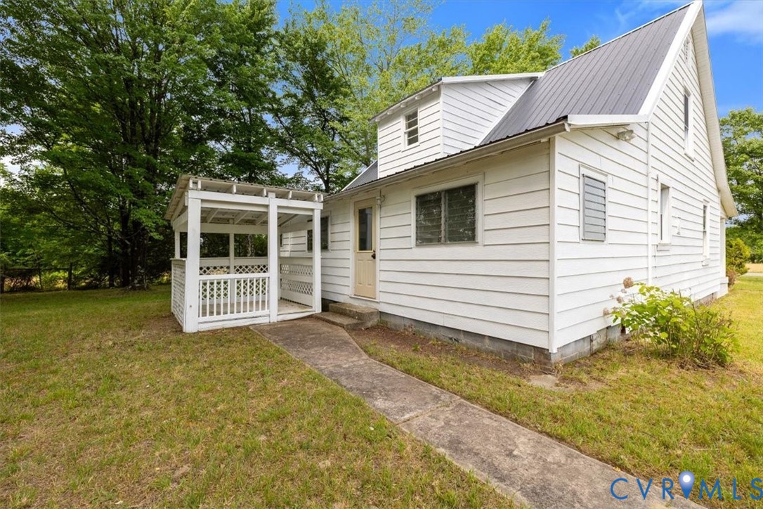 422 Cartersville Road Cumberland, VA 23040 - Photo 43 of 46