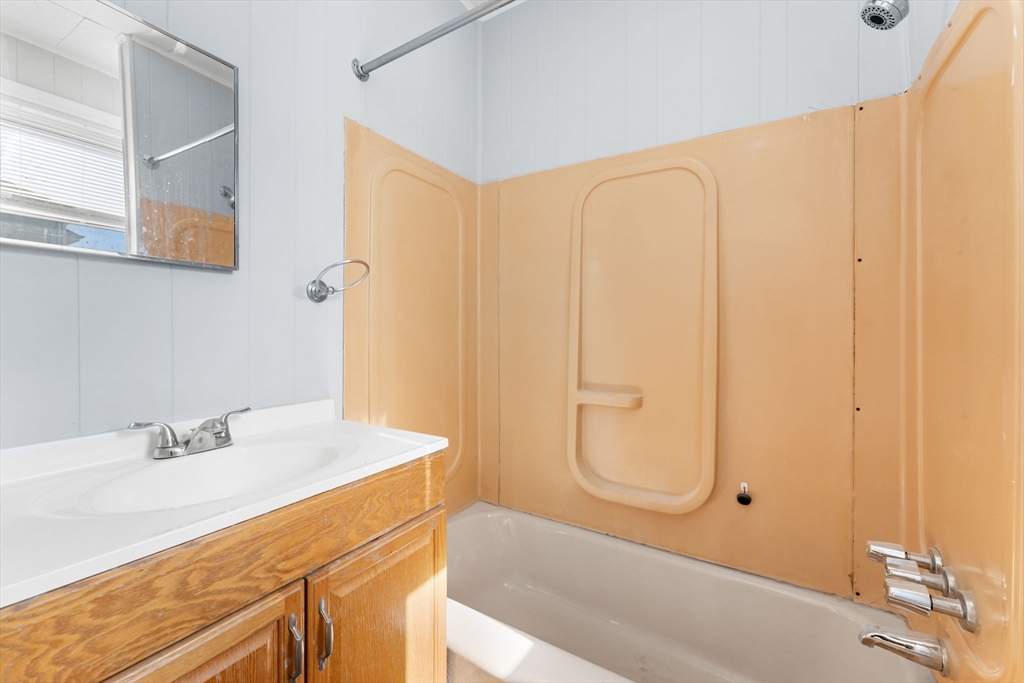 65 Harrison Street Fall River, MA 02723 - Photo 21 of 22 Gallery Image 21