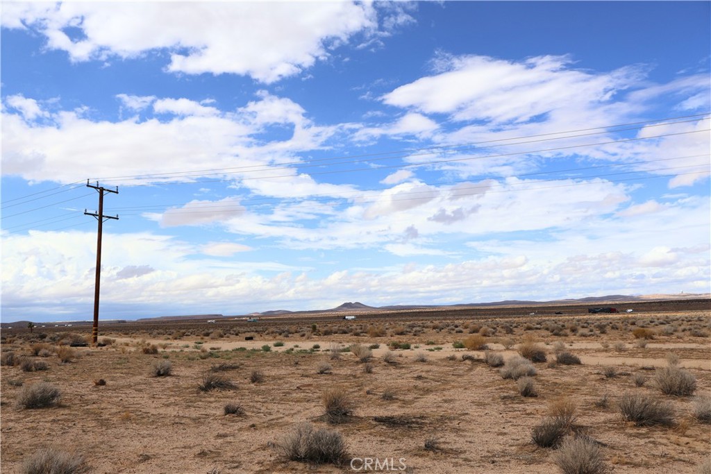 0 Twenty 20 Mule Team Road Boron, CA 93516 - Photo 3 of 8 a view of a sky