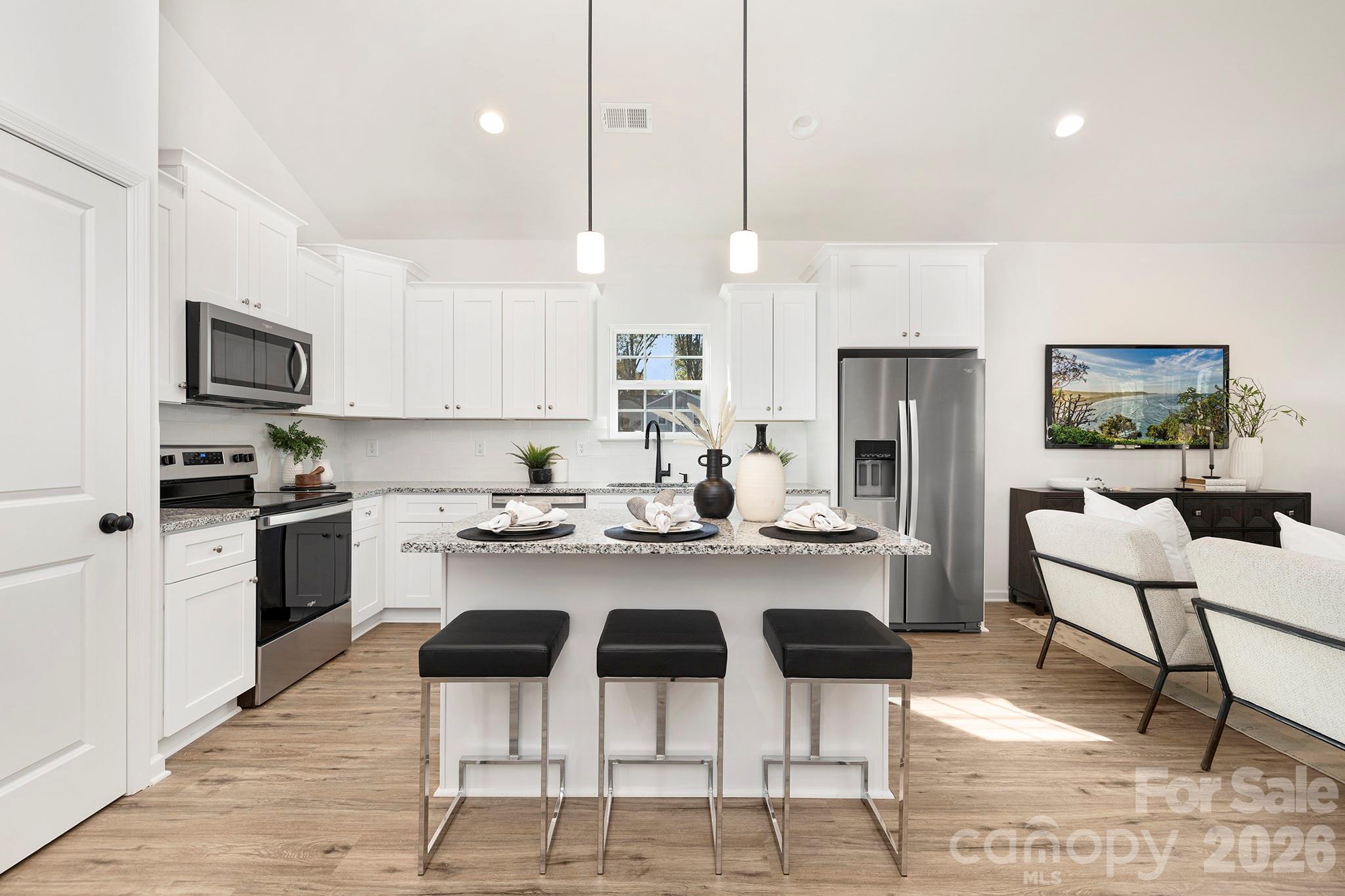 8201 Dow Road Charlotte, NC 28269 - Photo 9 of 16