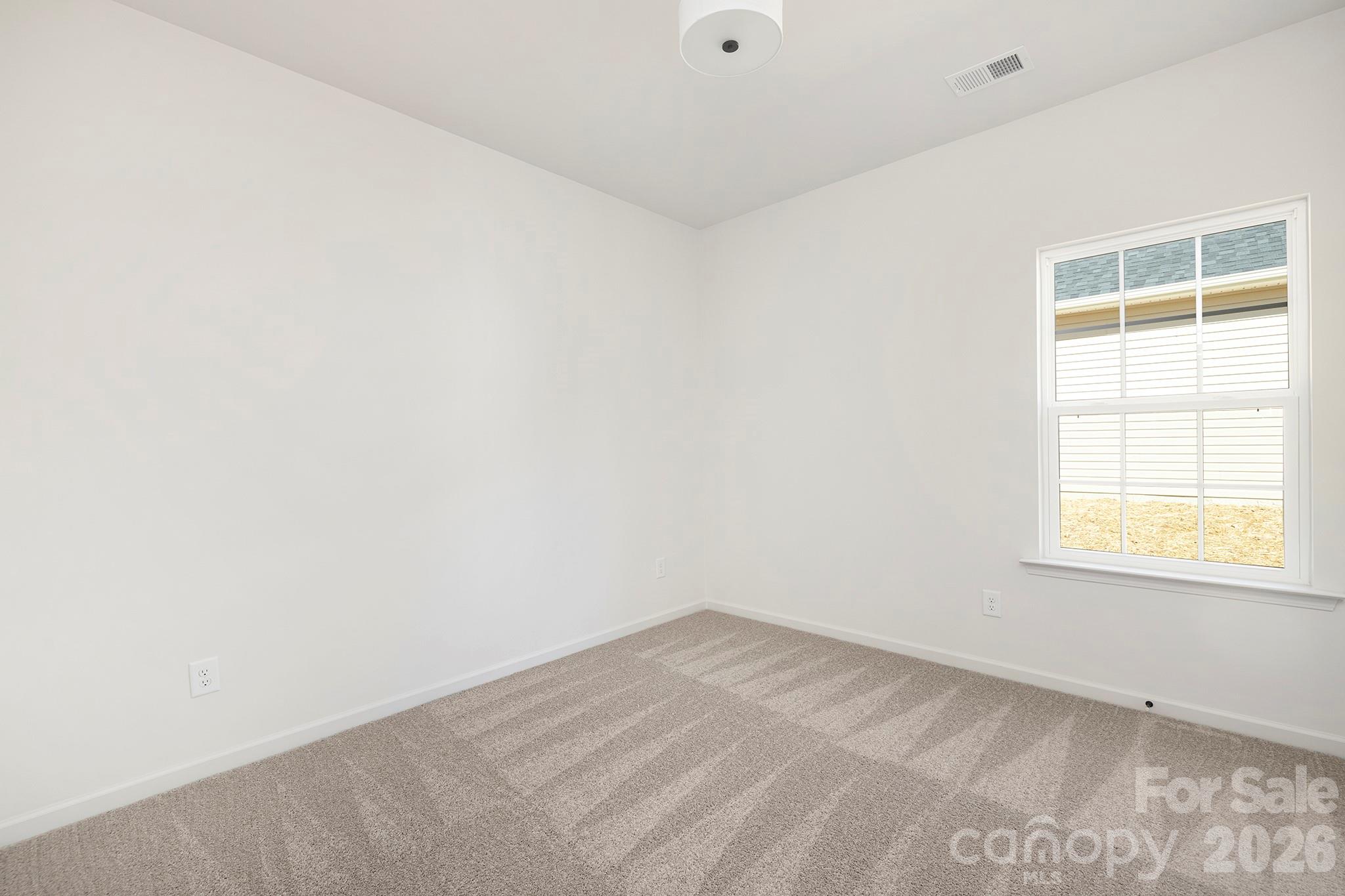 8201 Dow Road Charlotte, NC 28269 - Photo 10 of 16