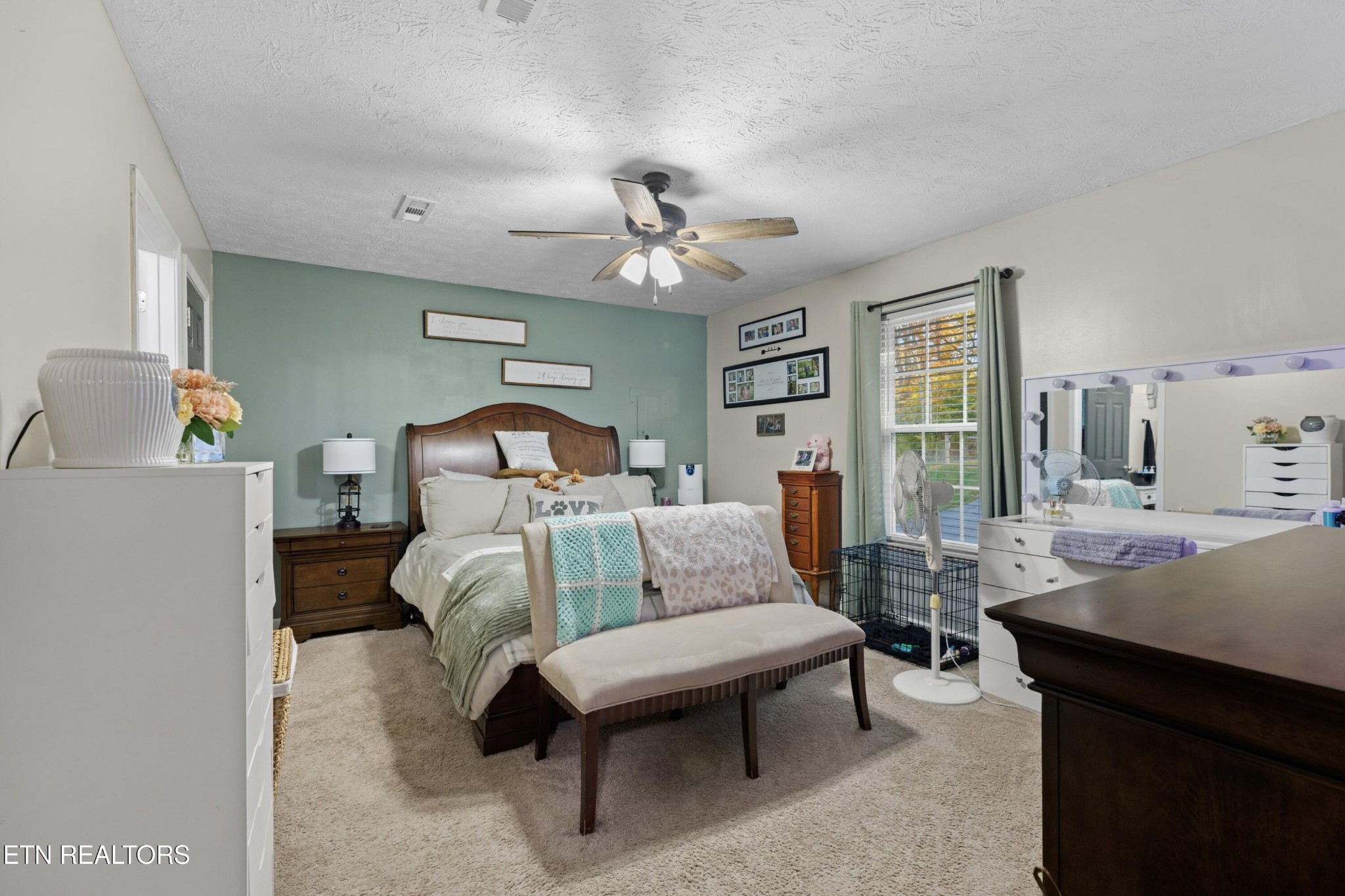 689 Parsonage Road Dandridge, TN 37725 - Photo 12 of 35