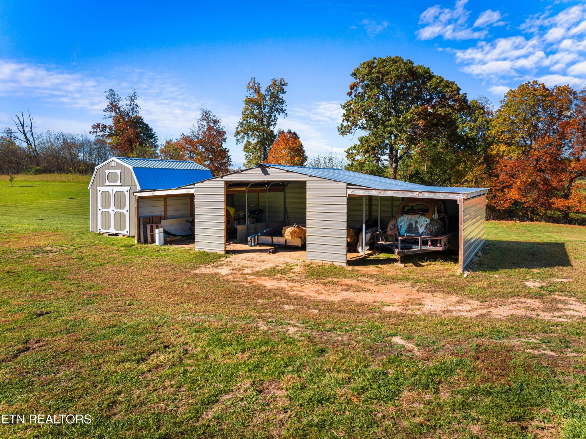 689 Parsonage Road Dandridge, TN 37725 - Photo 23 of 35