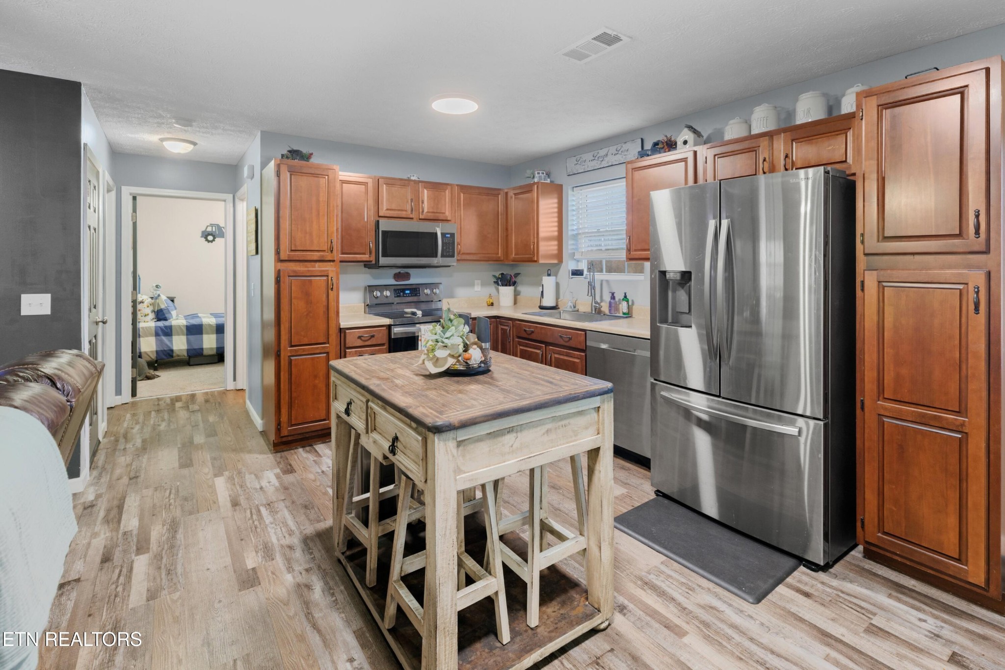 689 Parsonage Road Dandridge, TN 37725 - Photo 10 of 35