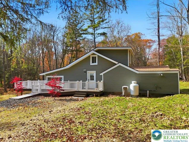 $1,250,000 | 563 Pensyl Creek Road, Stroudsburg, PA 18360