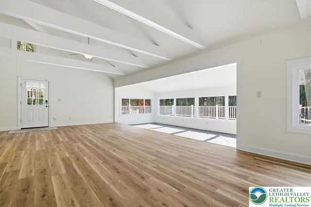 $1,250,000 | 563 Pensyl Creek Road, Stroudsburg, PA 18360