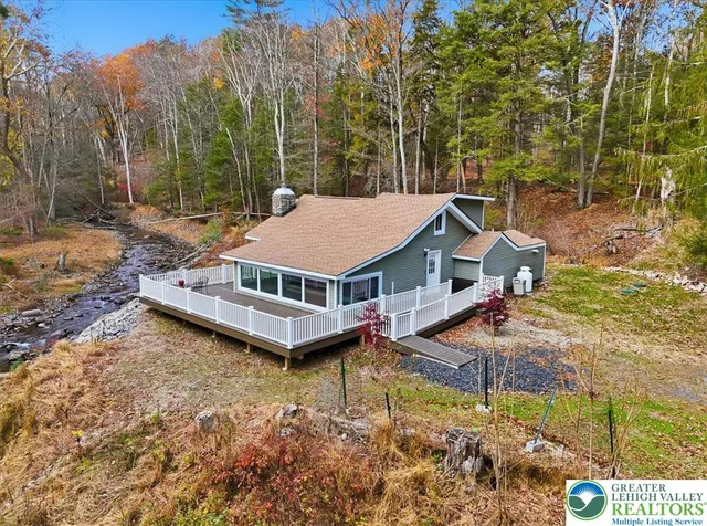 $1,250,000 | 563 Pensyl Creek Road, Stroudsburg, PA 18360