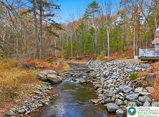 $1,250,000 | 563 Pensyl Creek Road, Stroudsburg, PA 18360
