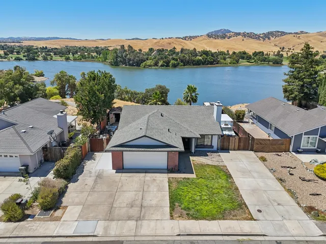 $775,000 | 4109 South Royal Links Circle, Antioch, CA 94509