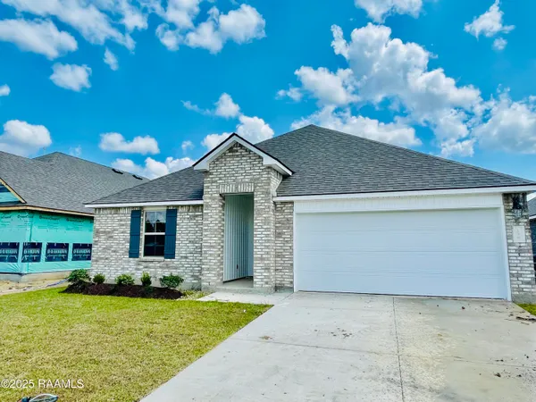$234,500 | 130 Ivywood Court, Duson, LA 70529