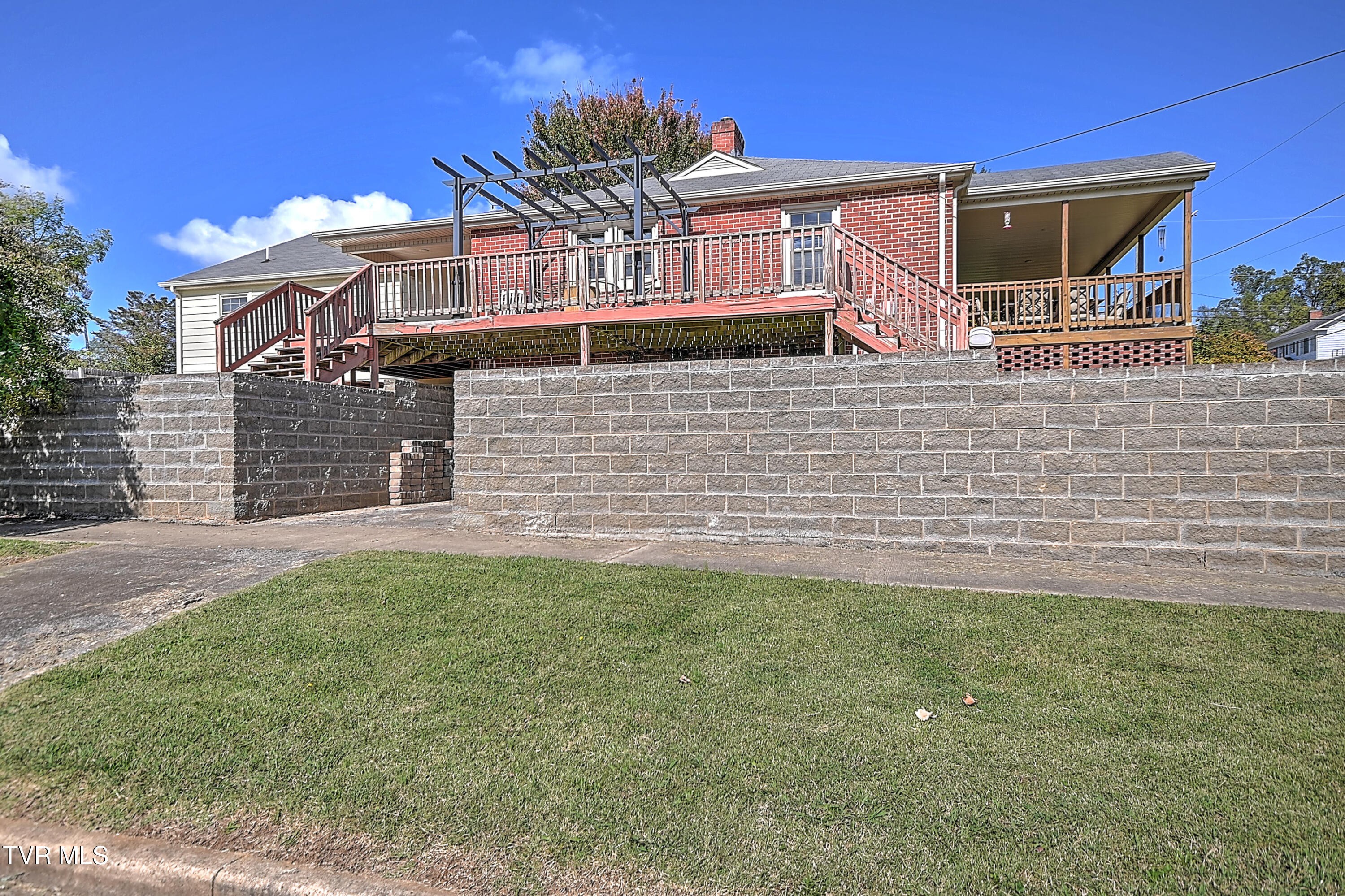 700 Park Street Bristol, VA 24201 - Photo 36 of 45 700 Park St DB-33