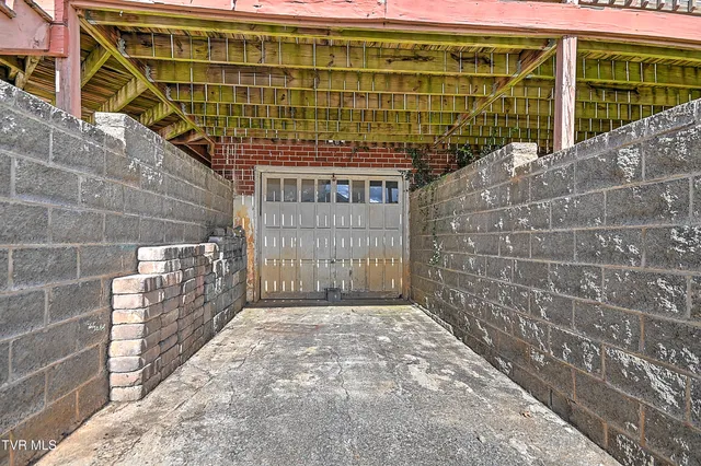 $314,900 | 700 Park Street, Bristol, VA 24201