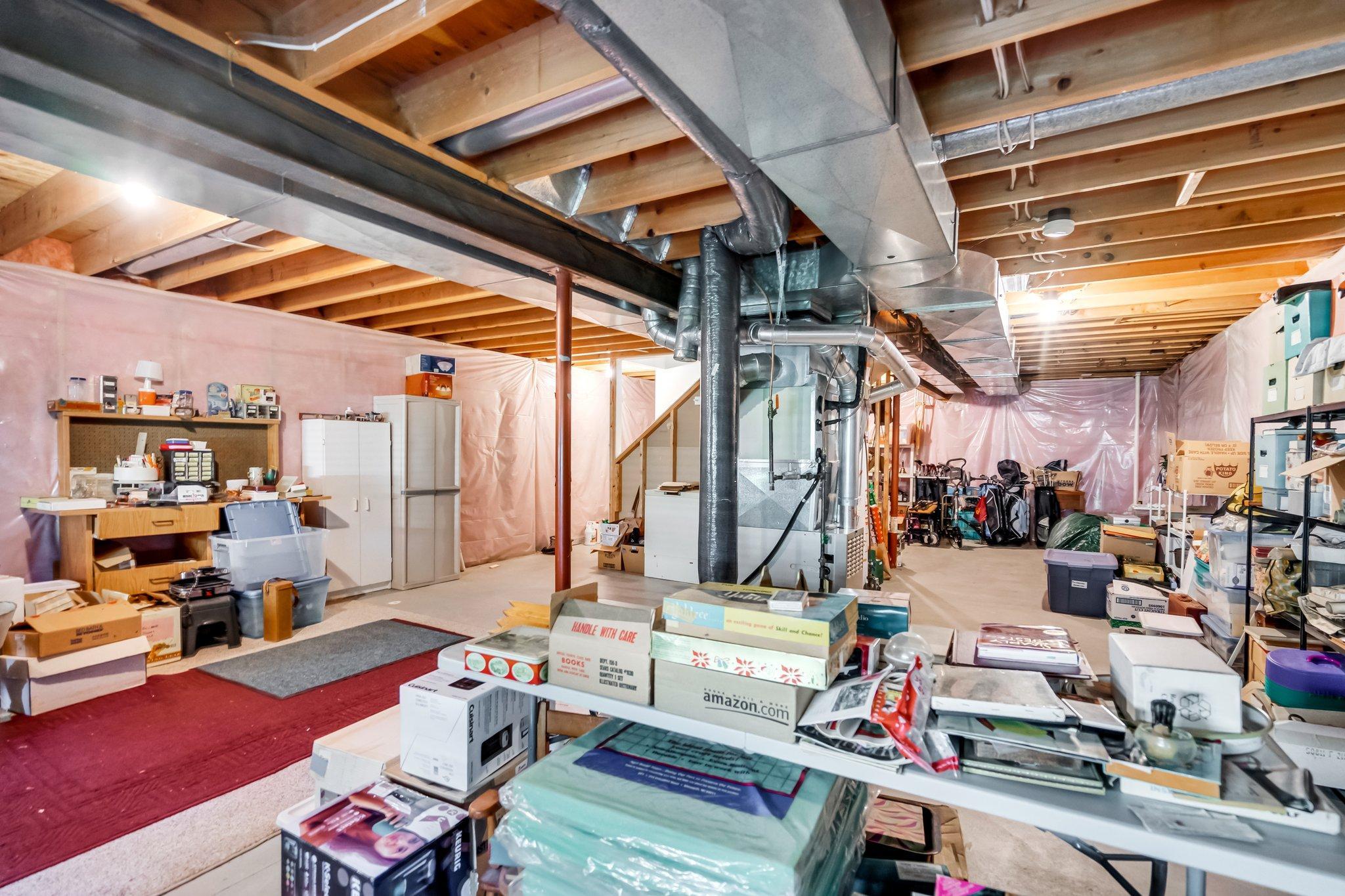 423 Sterling Street South Maplewood, MN 55119 - Photo 33 of 42