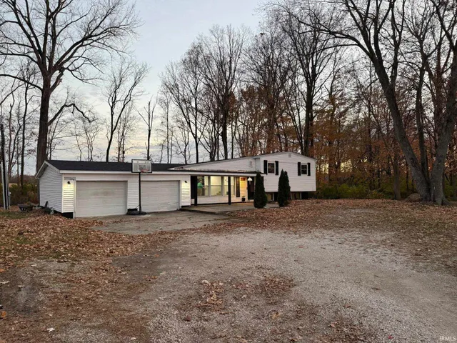 $219,900 | 3448 North Sr 67, Vincennes, IN 47591