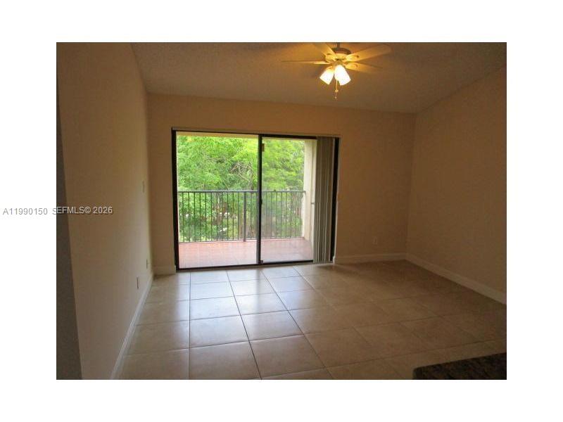 640 South Park Road, Unit 344 Hollywood, FL 33021 - Photo 4 of 7