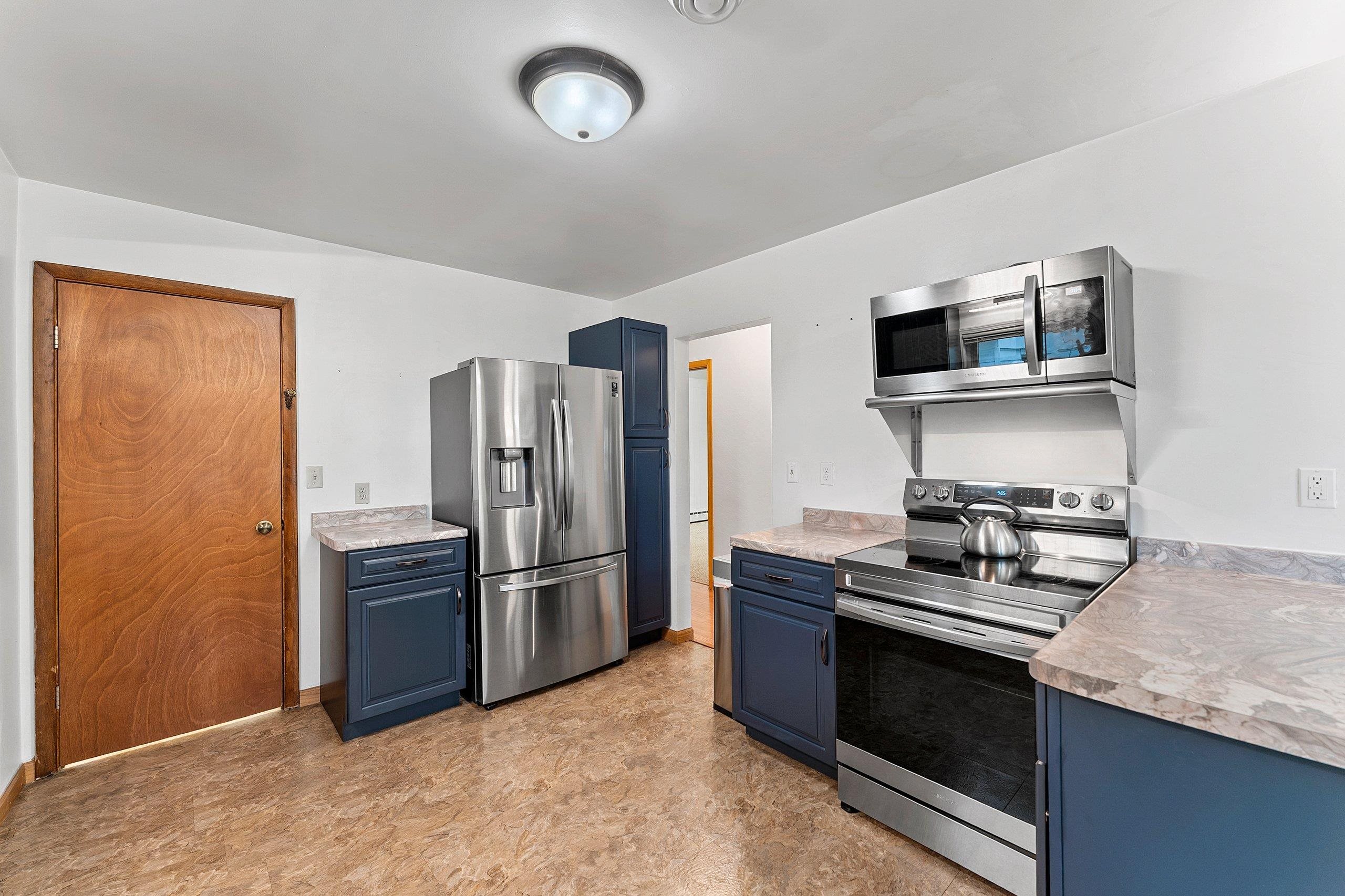 1636 Lost Dauphin Road De Pere, WI 54115 - Photo 21 of 49