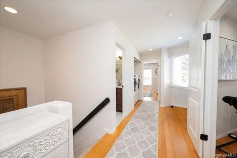 $829,000 | 55 Lakebridge Drive South, Kings Park, NY 11754