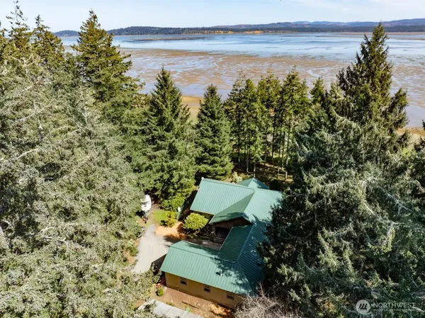 $1,299,000 | 16820 Sandridge Road, Long Beach, WA 98631
