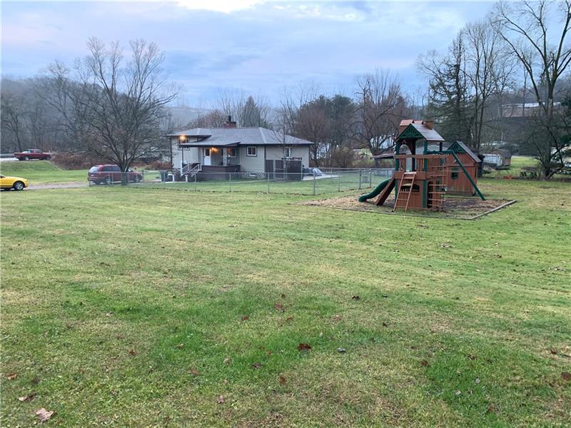 102 Cherry Valley Road Saxonburg, PA 16056 - Photo 4 of 24 Gallery Image 4