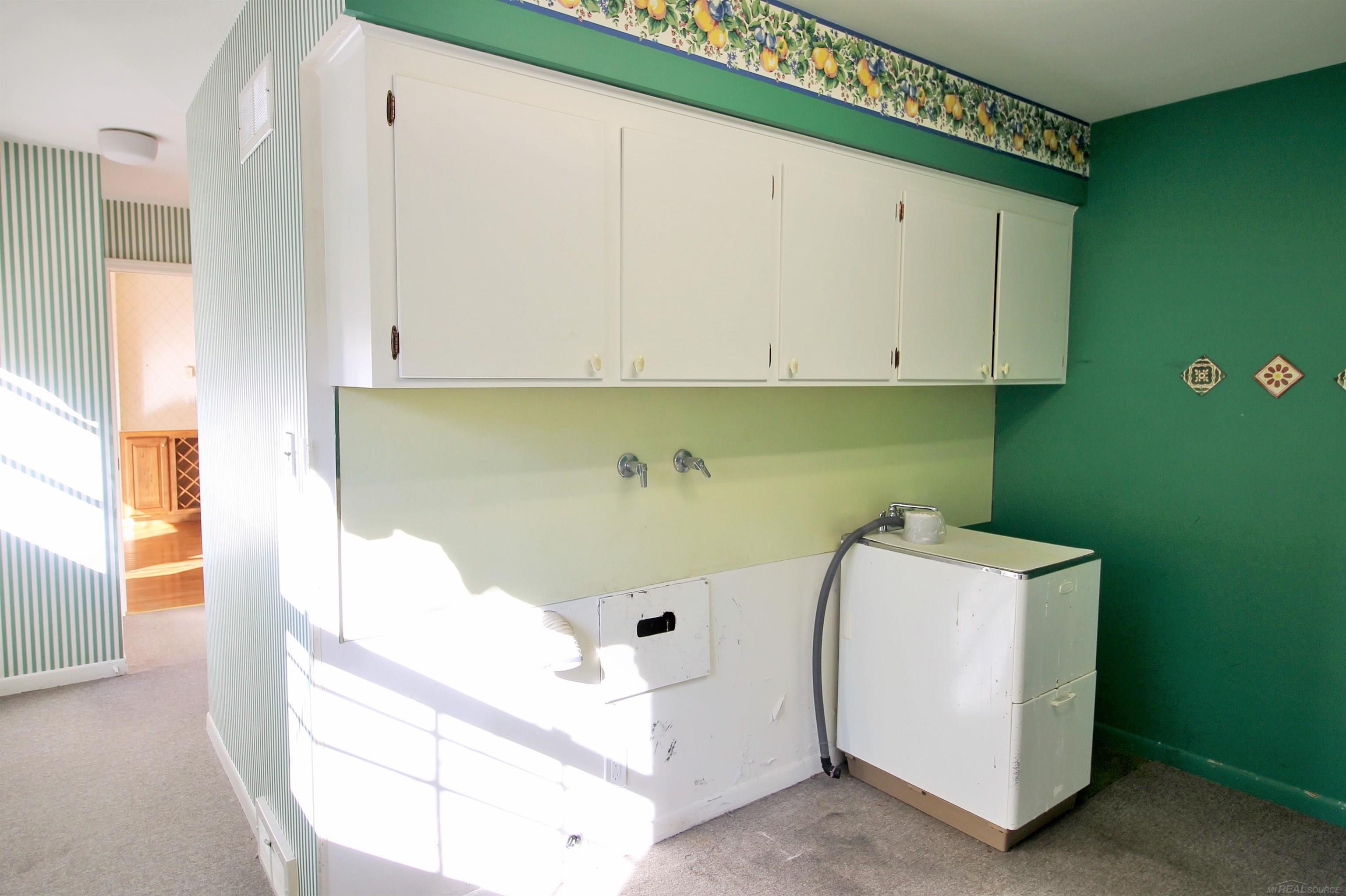1341 Devonshire Road Grosse Pointe Park, MI 48230 - Photo 22 of 68