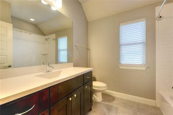 $3,950 | 203 Ancient Oak Way, San Marcos, TX 78666