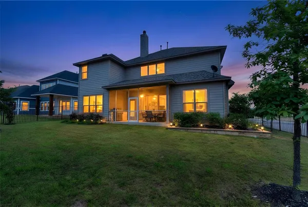 $3,950 | 203 Ancient Oak Way, San Marcos, TX 78666