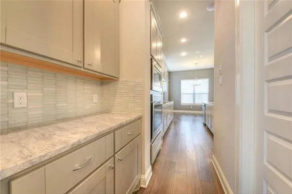 $3,950 | 203 Ancient Oak Way, San Marcos, TX 78666