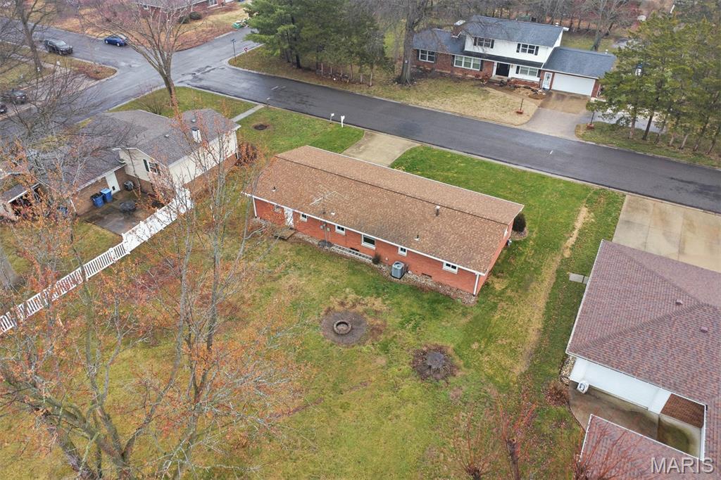 2708 Lemon Street Road Highland, IL 62249 - Photo 27 of 31