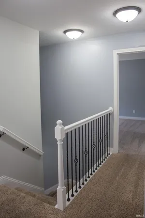 $385,000 | 1726 Hills Drive, Evansville, IN 47710