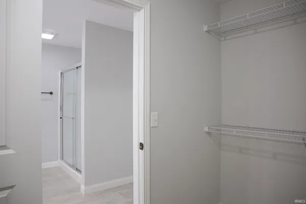 $385,000 | 1726 Hills Drive, Evansville, IN 47710